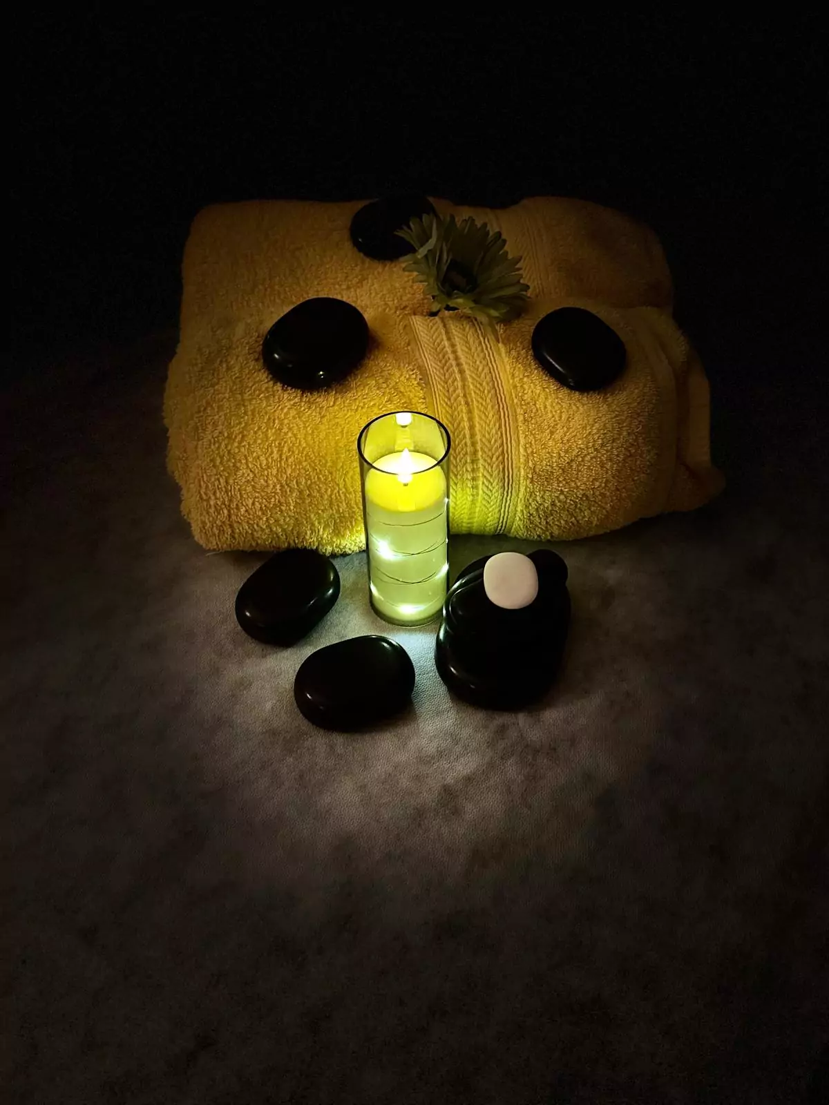 Hot Stone Massage Detail